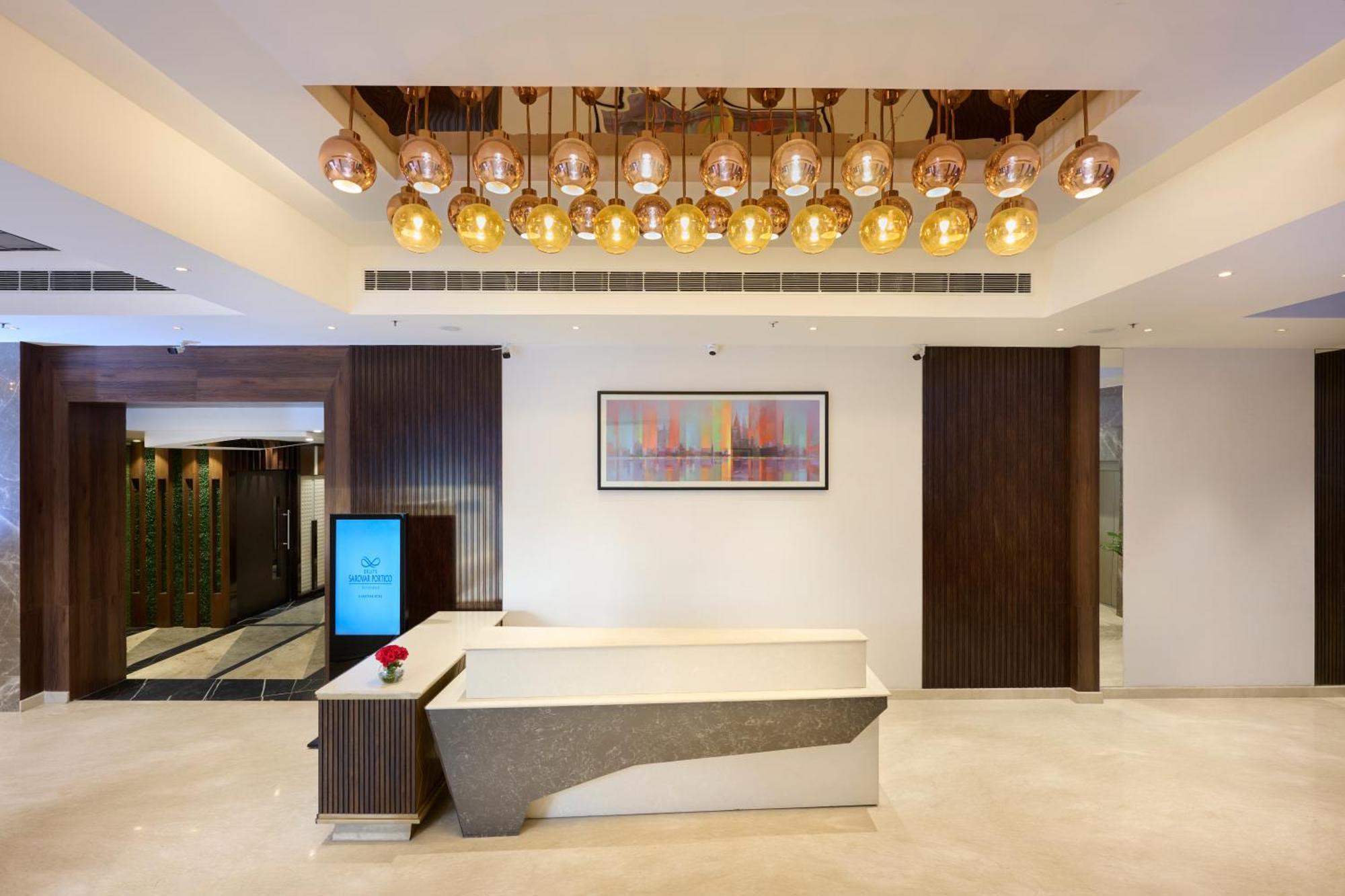 Delite Sarovar Portico Faridabad Exterior photo